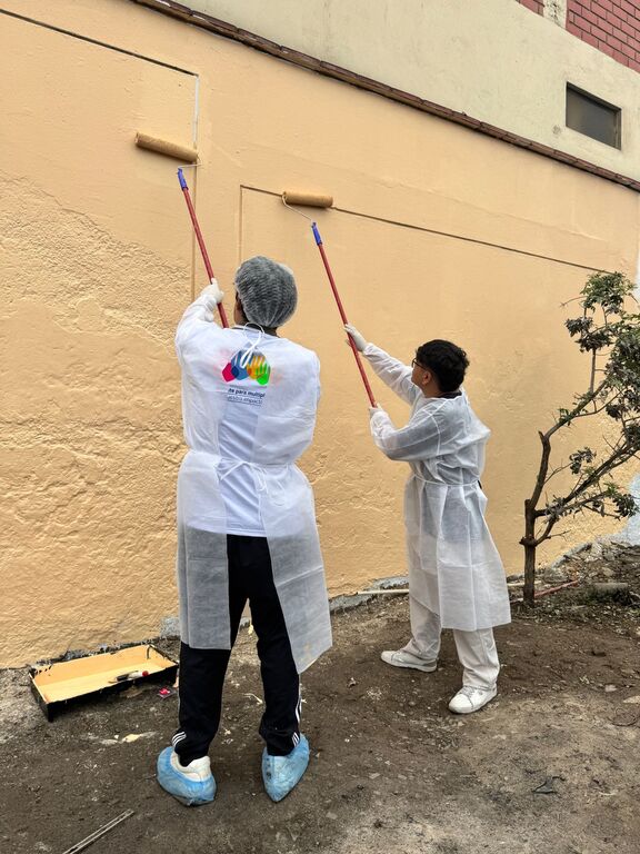 Puentes de Solidaridad en Lima: Sant’Egidio y el Banco de Crédito del Perú acompañan a los ancianos y discapacitados en el Instituto Sembrando Esperanza.