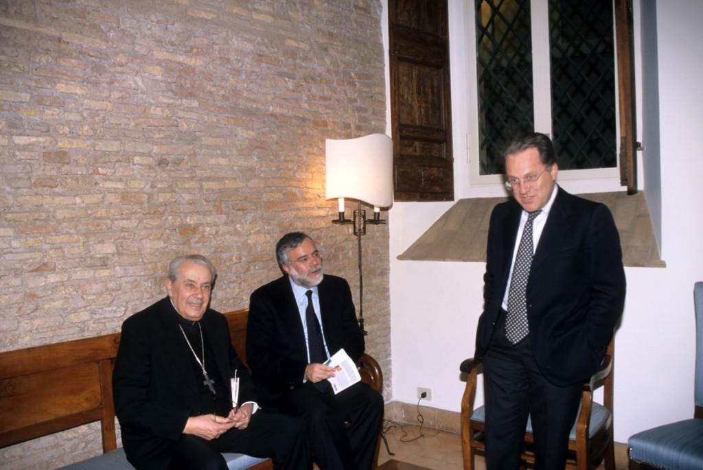 La Comunità di Sant'Egidio ha appreso con dolore la notizia della morte del card. Achille Silvestrini e lo ricorda con gratitudine e affetto
