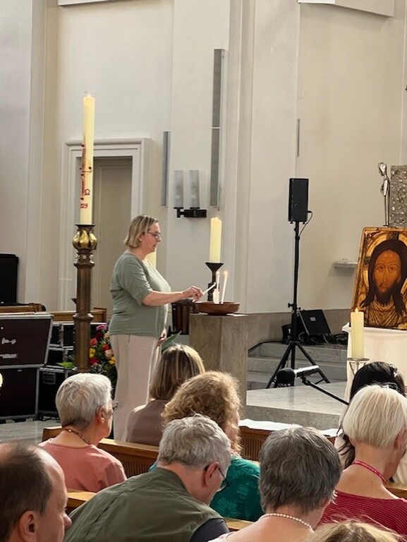 HANNOVER: Große Beteiligung am Friedensgebet der Gemeinschaft Sant'Egidio beim Kirchentag 