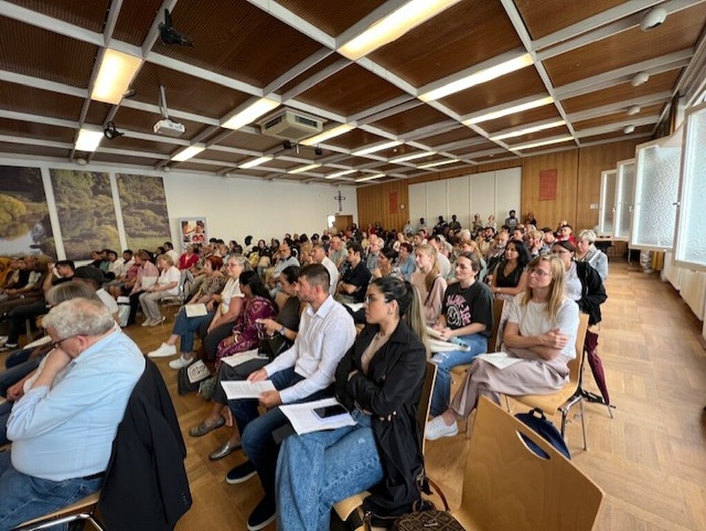 Am Ende des Schuljahres: Zeugnisfeste in den Schulen für Sprache und Kultur in Rom und verschiedenen Städten Europas