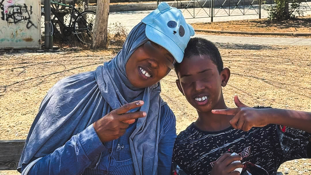 The Youth for Peace of Rome, in the aftermath of the Jubilee, set off to share their holidays with refugee children in Greece and realise the Pope's invitation to be 'witnesses of hope'