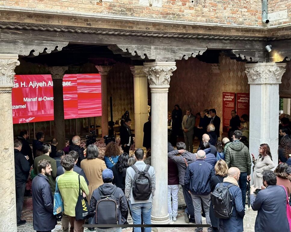 Naufragi e Approdi. La mostra degli artisti con disabilità dei laboratori d'Arte di Sant'Egidio porta a Venezia le storie, il dolore e le attese dei migranti