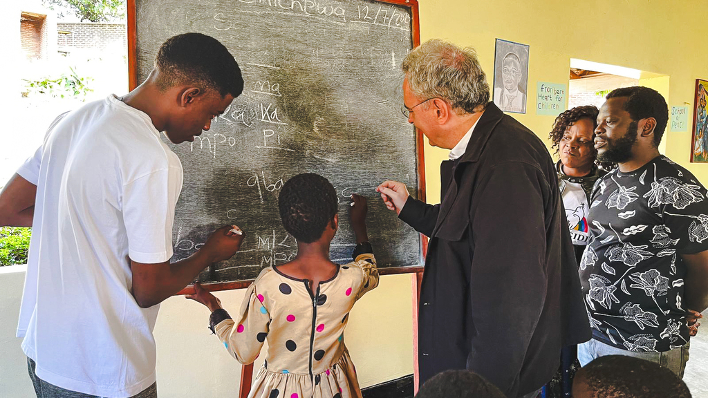 In Malawi, un popolo di bambini vive in condizioni difficili. E Sant'Egidio, a Blantyre, ha realizzato una 