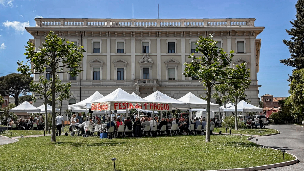 Os pobres no centro do dia 1º de maio de Sant'Egidio: festas e encontros nas cidades italianas