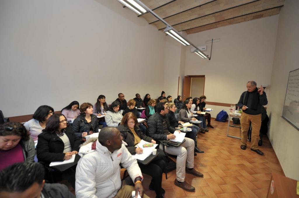 Sosteniamo chi educa alla pace! Si celebra oggi la Giornata Internazionale dell’Educazione 2020