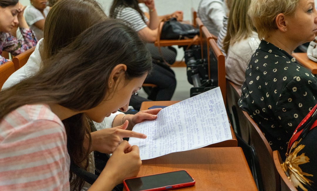 Novara: La consegna dei diplomi della scuola di lingua e cultura italiana di Sant'Egidio