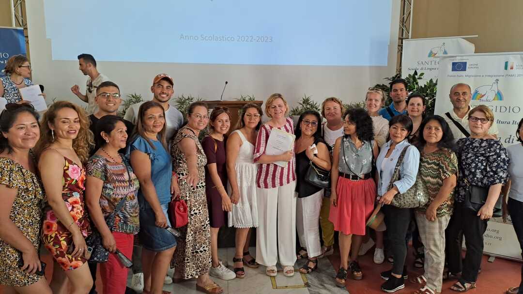 Roma: La consegna dei diplomi della scuola di lingua e cultura italiana di Sant'Egidio
