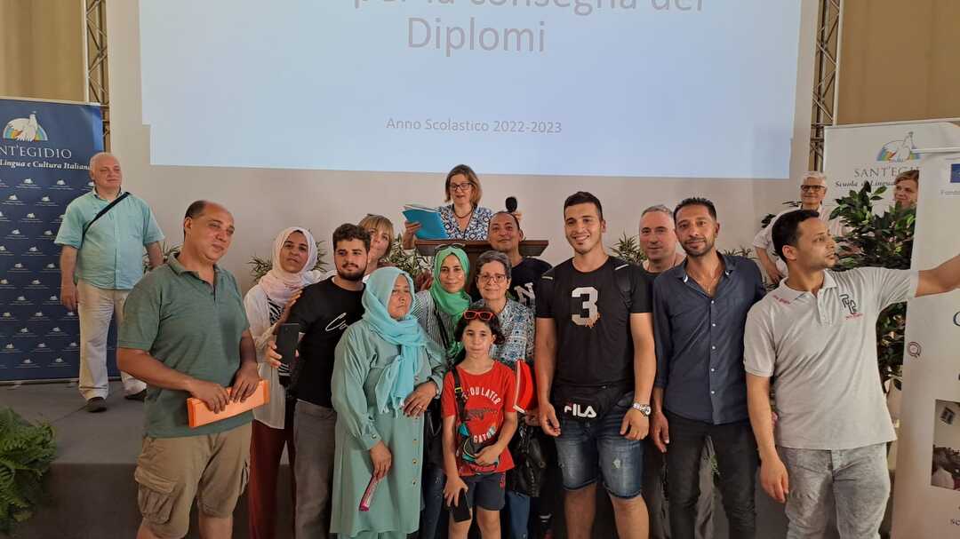 Roma: La consegna dei diplomi della scuola di lingua e cultura italiana di Sant'Egidio